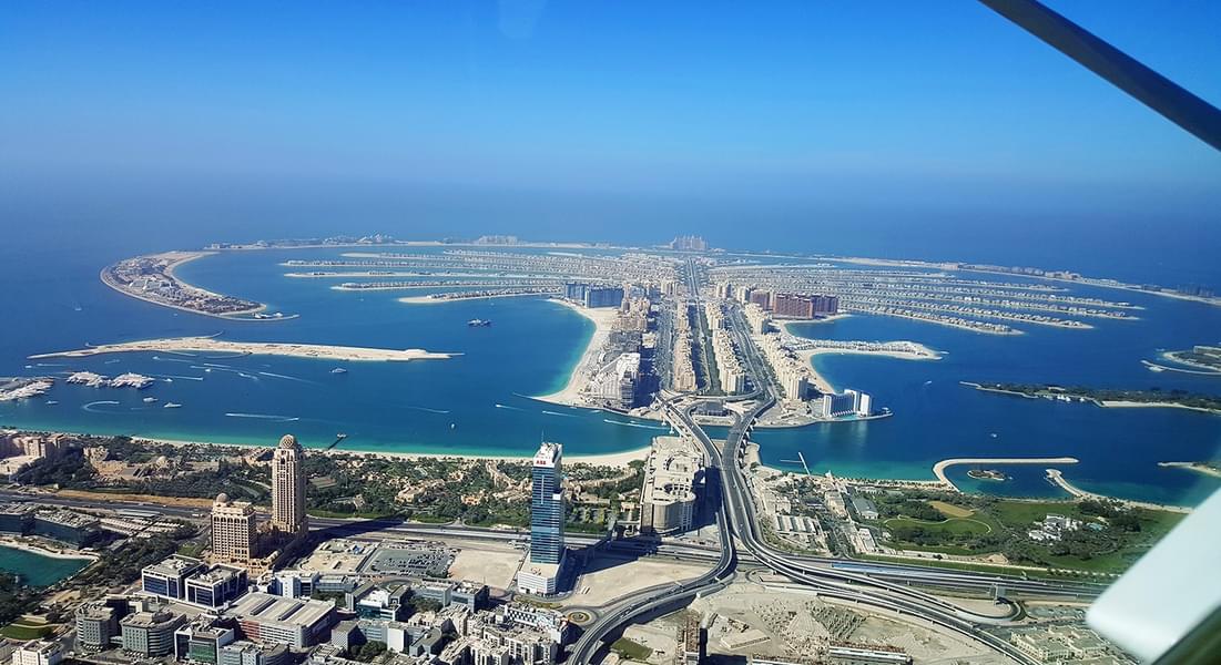 Take in the panoramic views of Palm Jumeirah