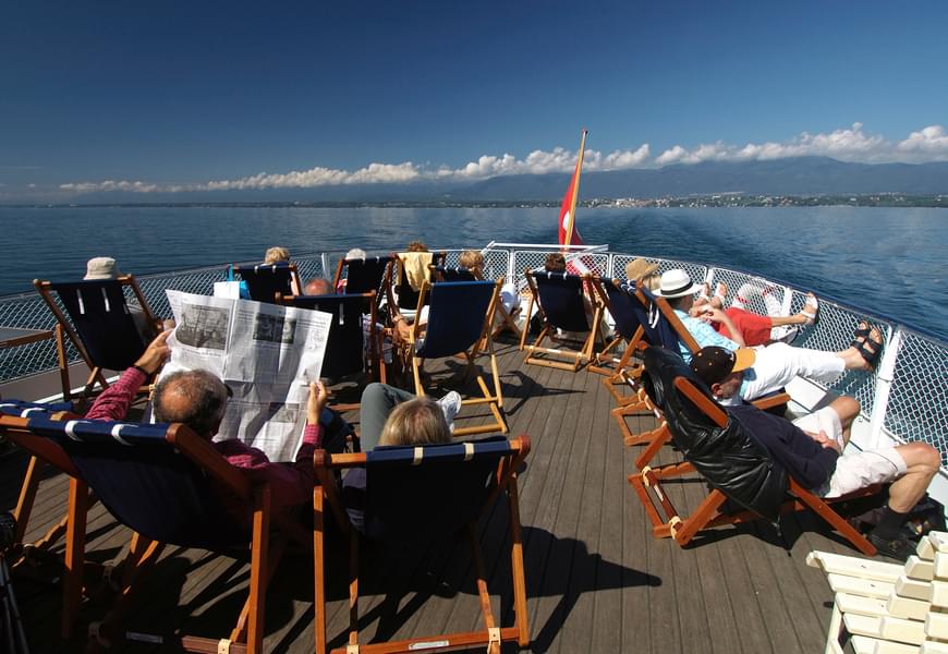 Lake Geneva Sightseeing Cruise Image