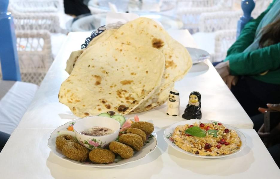 Dubai Food Walk Image