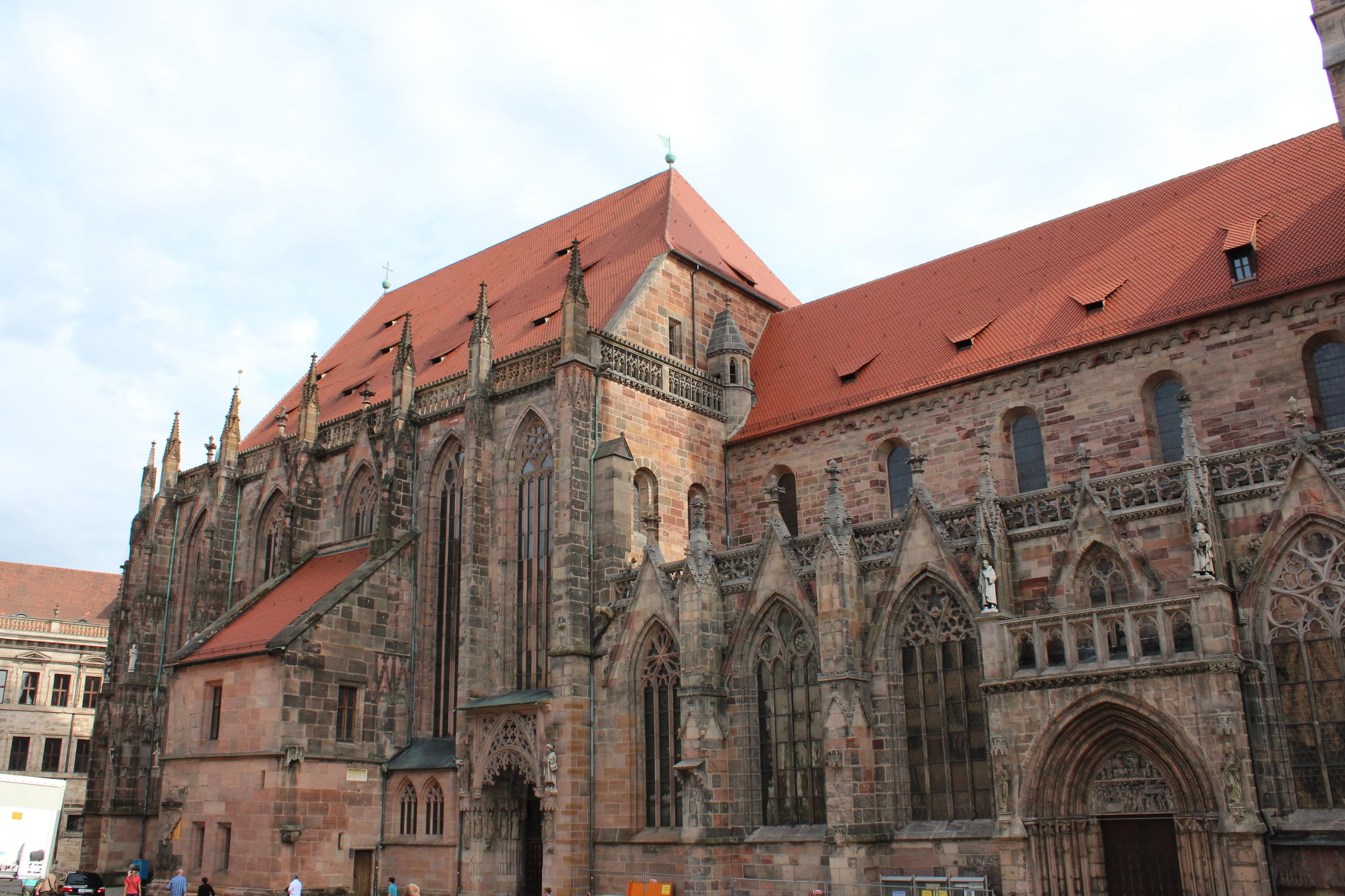 St. Sebaldus Church Overview