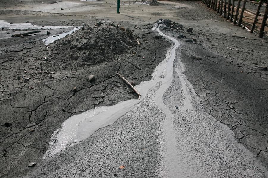 Day Trip to Mud Volcano in Baratang Island Image