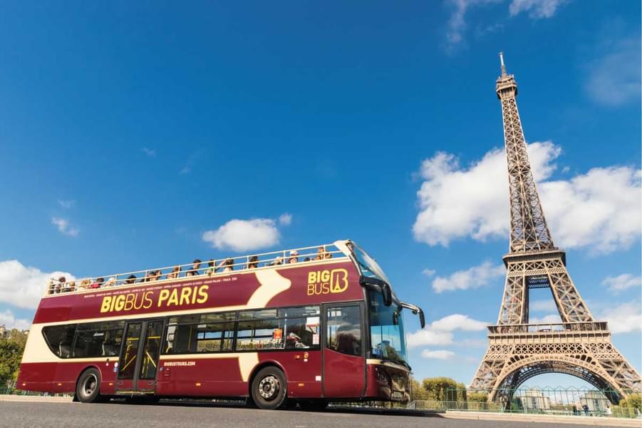 Explore the city of love in a Hop on Hop off tour