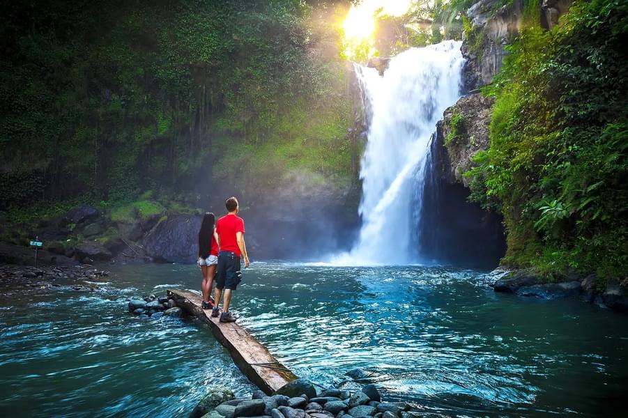 Visit the beautiful Tegenungan Waterfall