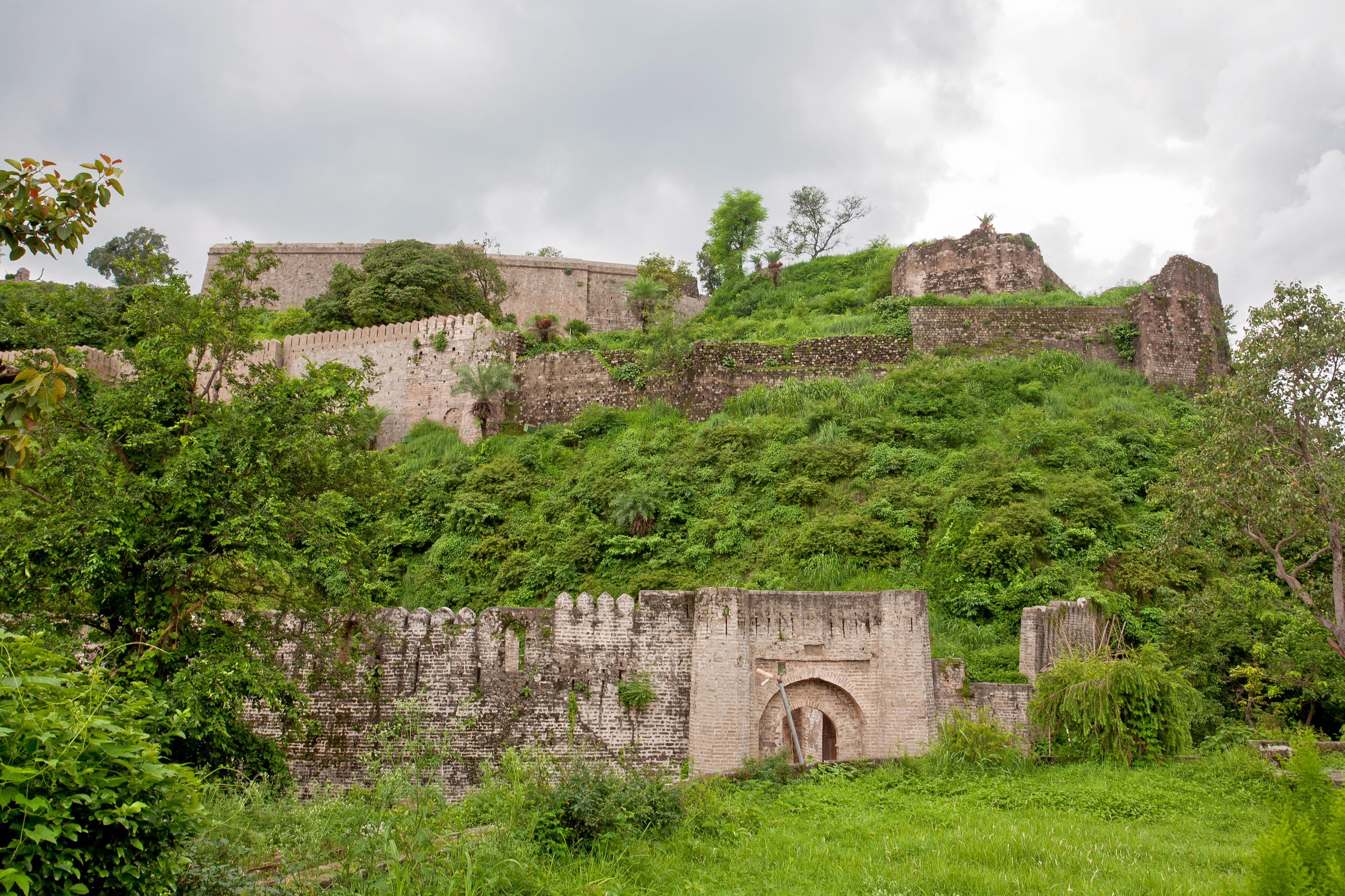 Kangra Fort Overview