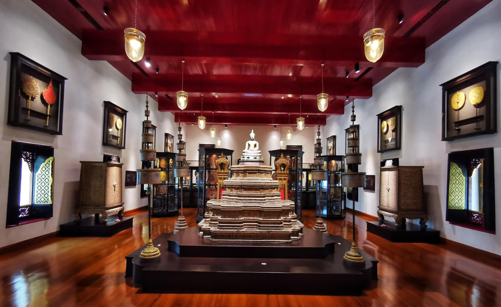 Look at the artifacts and pieces which carries different part of history of Thailand