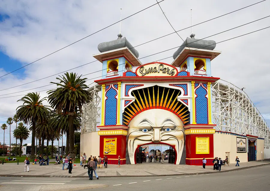 Day Out At Luna Park