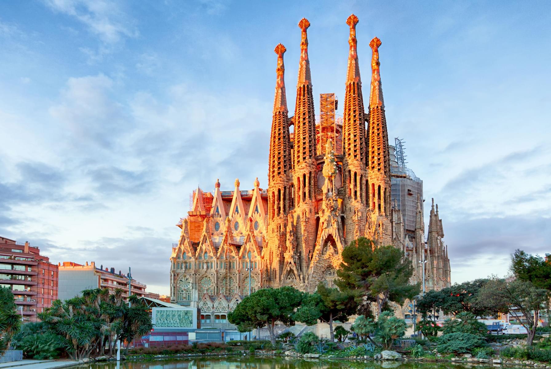 Best Time To Visit Sagrada Familia