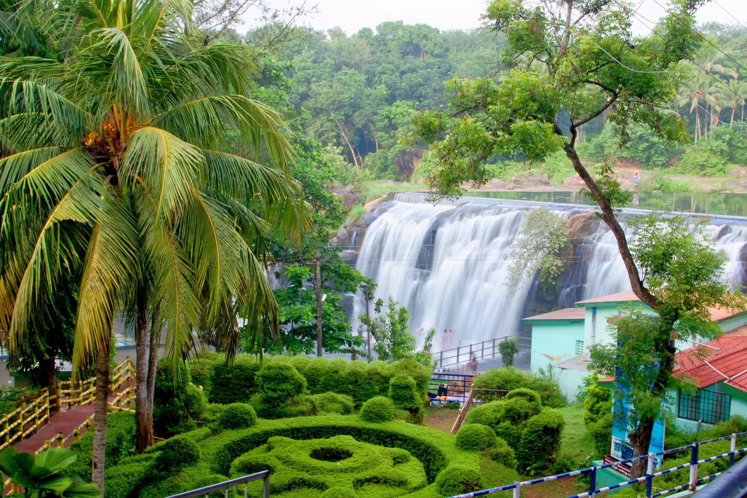 Olakaruvi Falls