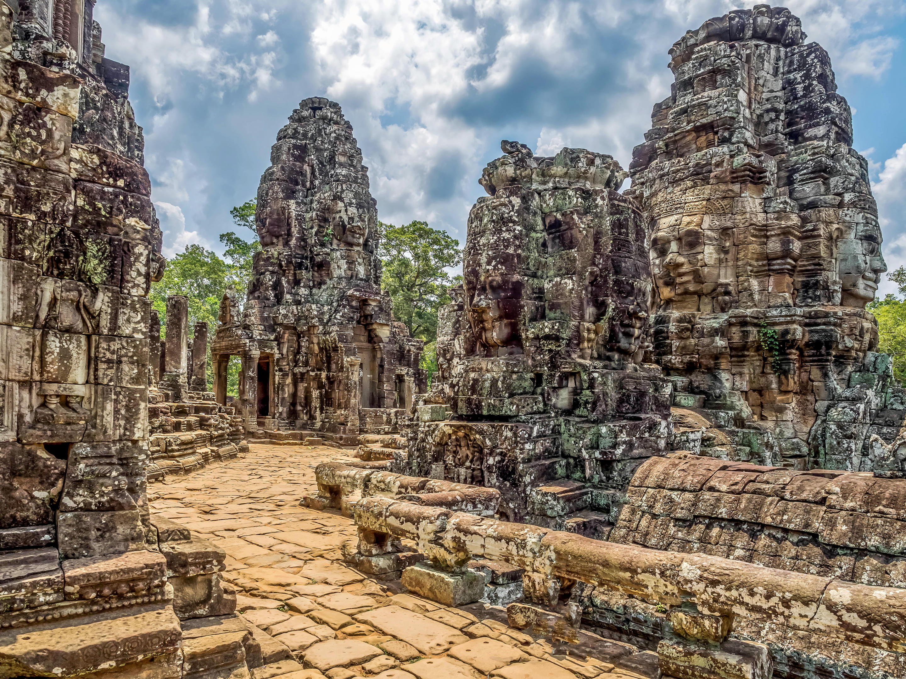 Bayon Temple Overview