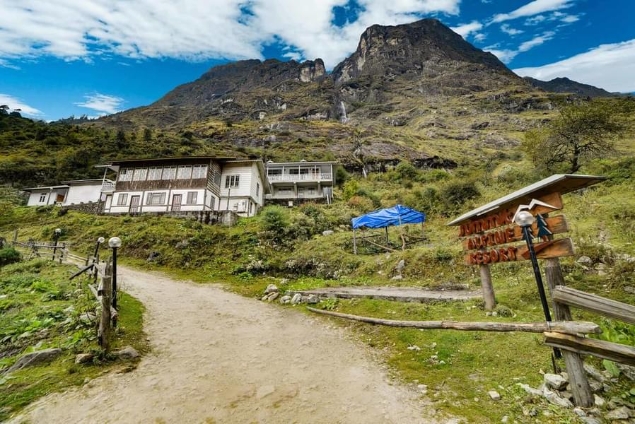 Summit Alpine Resort Image