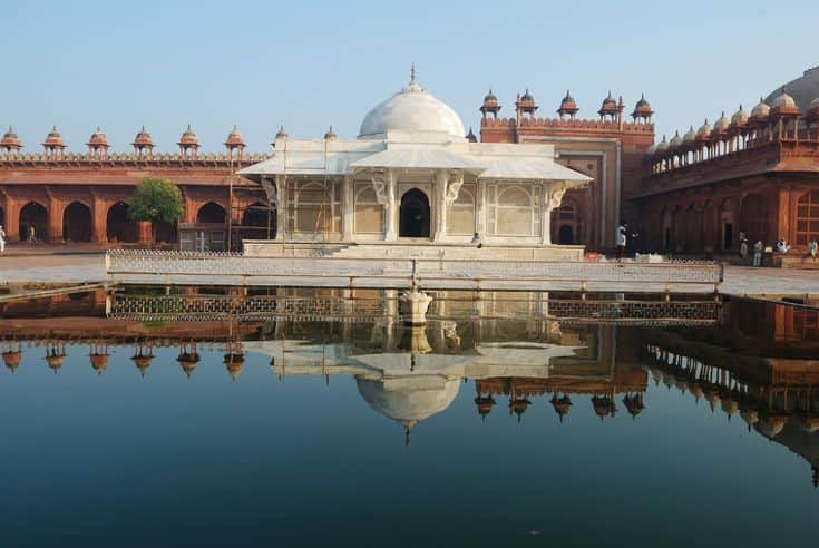 Holy Tomb of Hazrat Salim Chishti, <em>Uttar Pradesh</em>