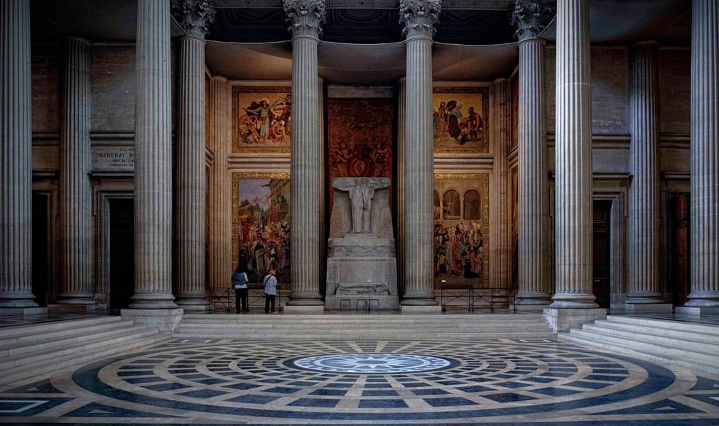 Pantheon Paris Interior