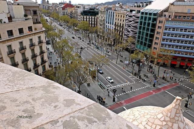 Passeig De Gracia Overview