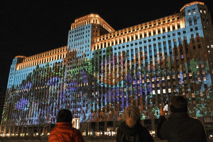 Marvel at the stunning art on the facade of Merchandise Mart