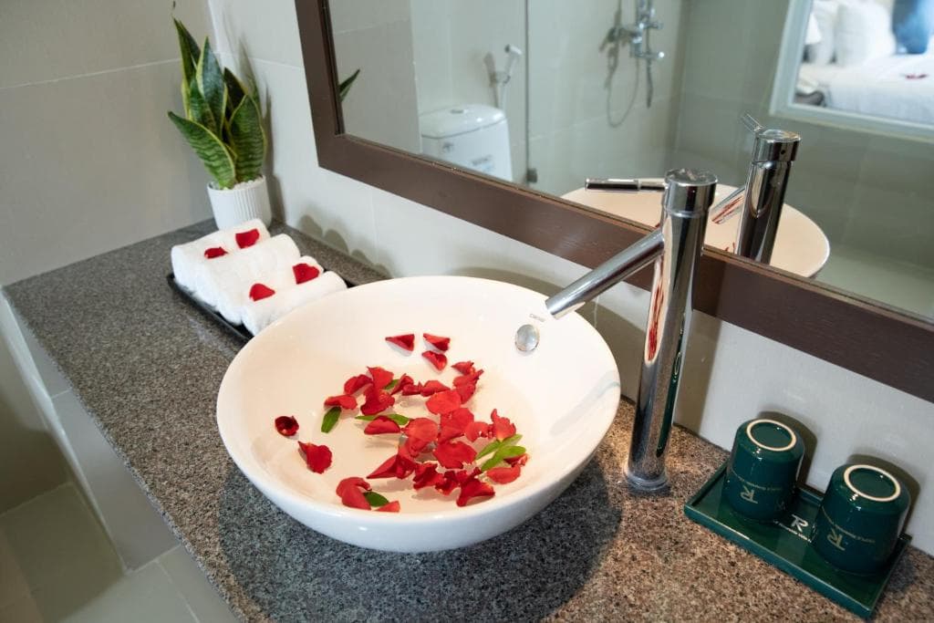 Triple Riverside Hotel, Hoi An
