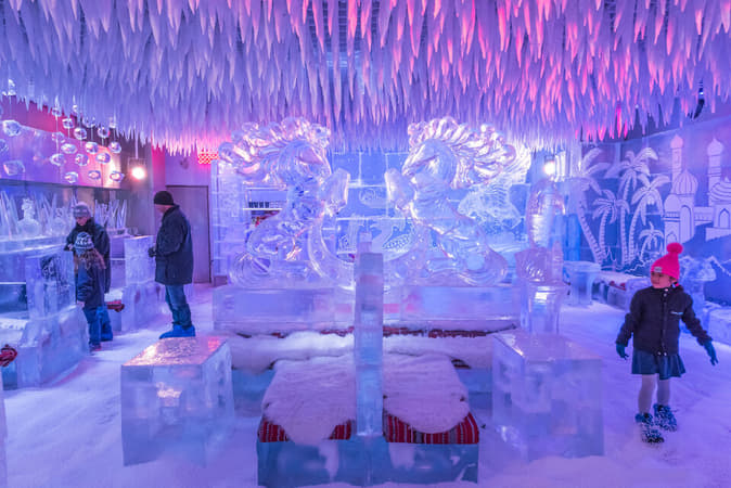 Chillout Ice Lounge