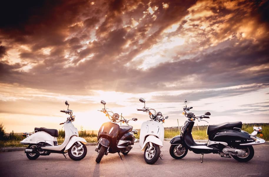 Scooty Rental in Candolim Image