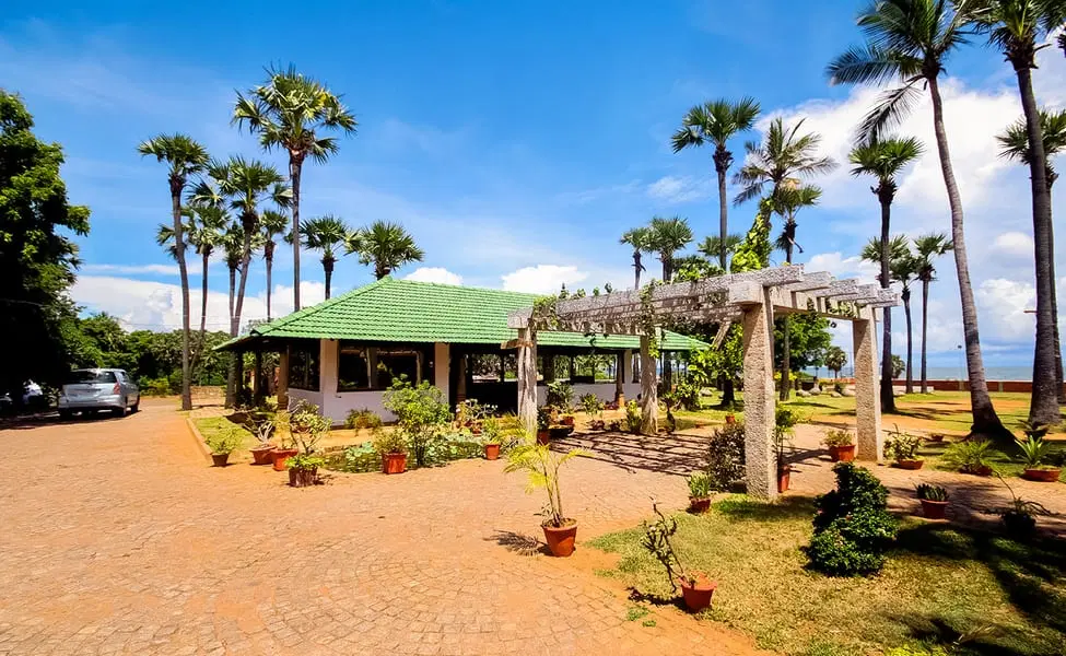 Enjoy a stay at beachside resorts