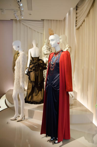 Witness the pristine fashion of the 20th century through the various exhibitions