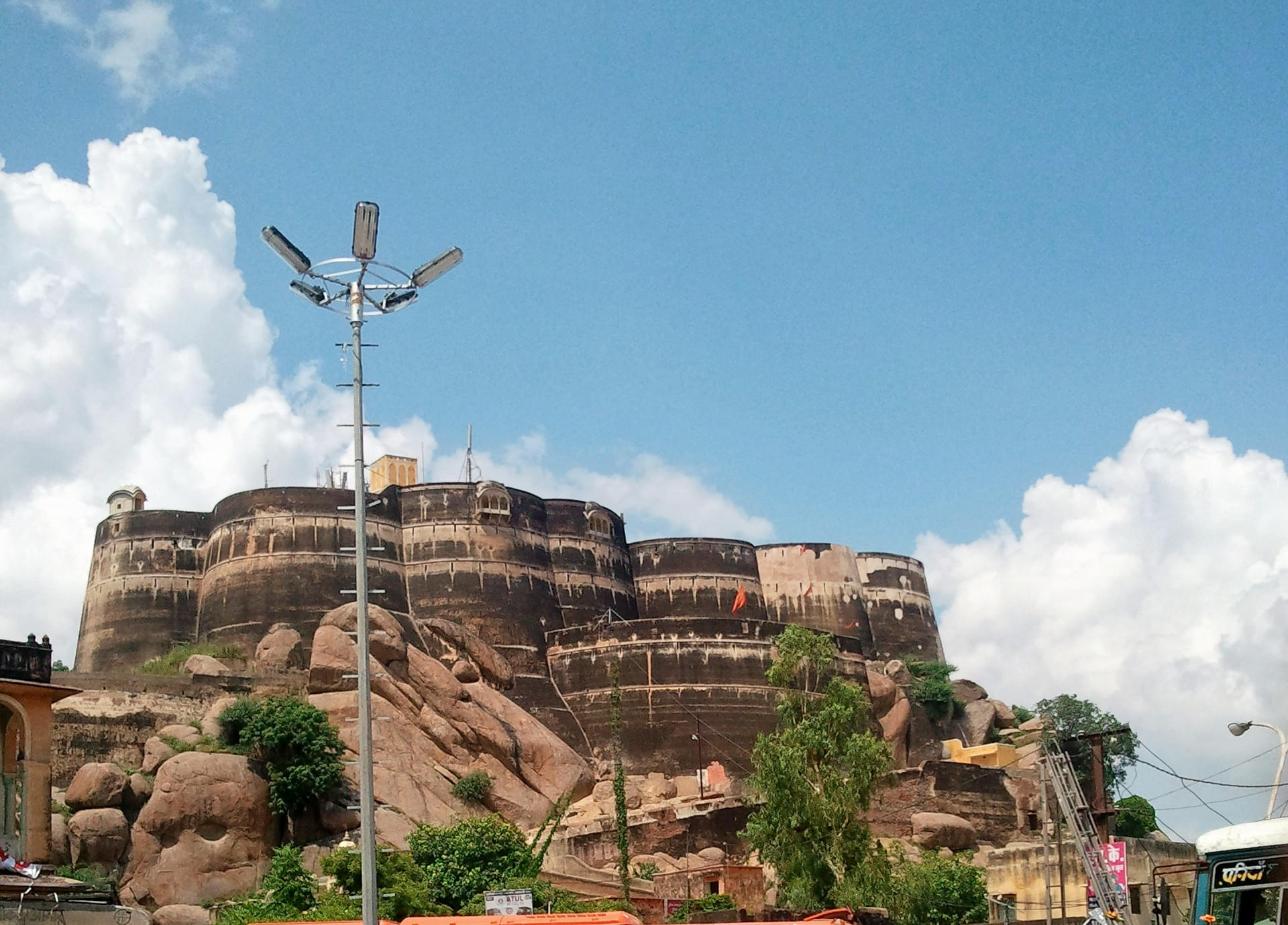 Laxmangarh Fort Overview