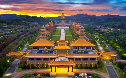 Kaohsiung Tour Packages | Upto 50% Off May Mega SALE