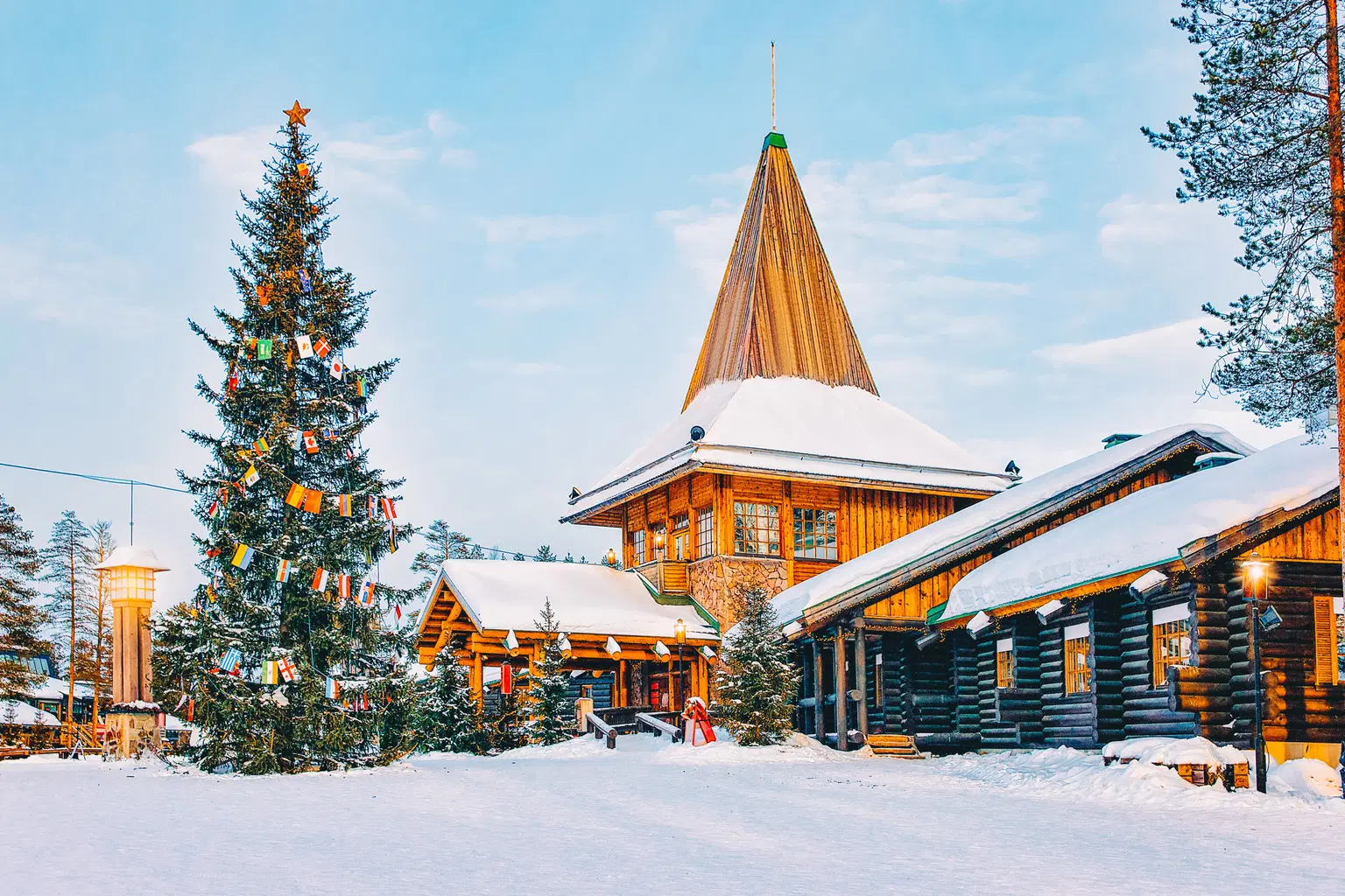 Rovaniemi Honeymoon Packages