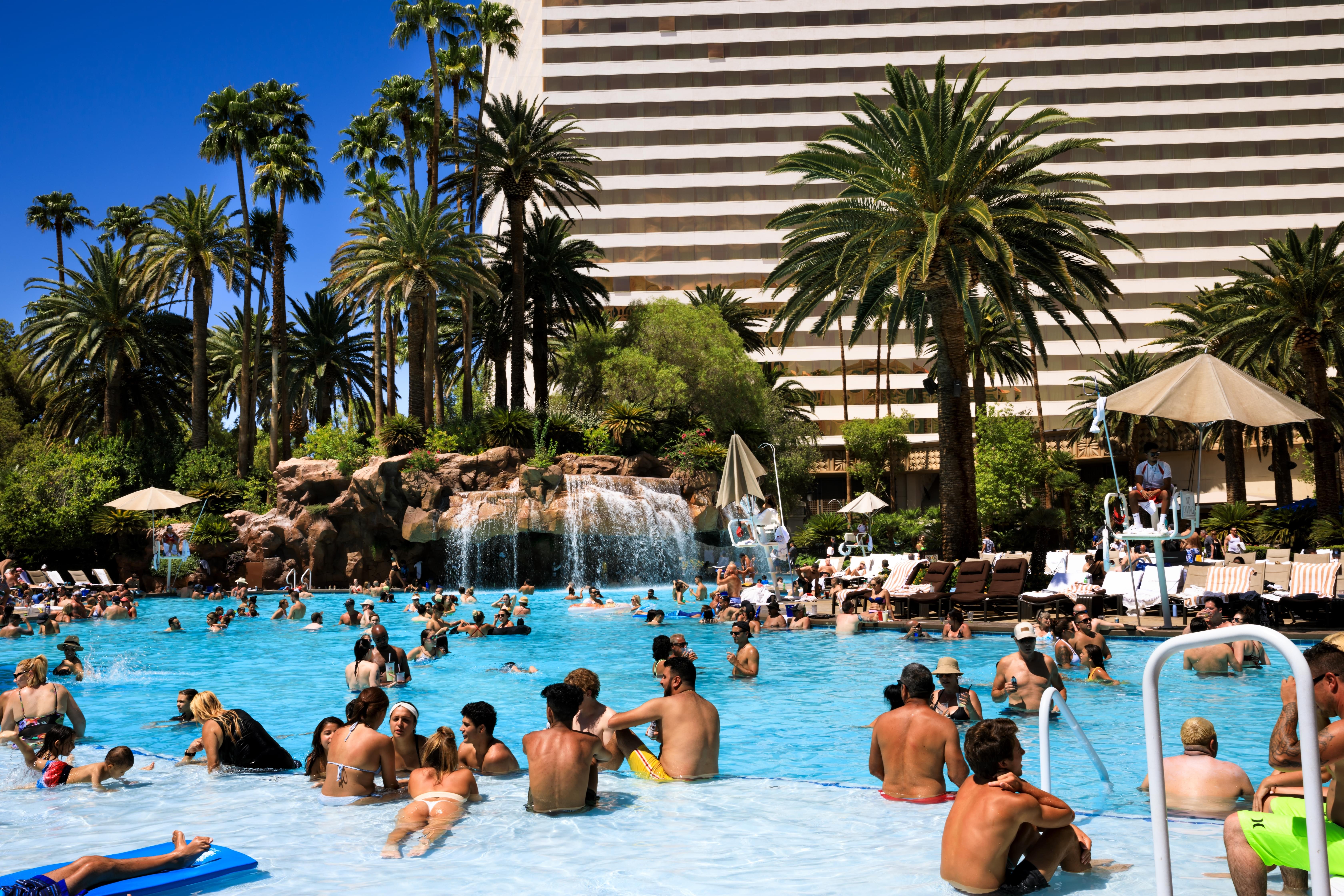 Photos of Las Vegas Pool Parties at Various Hotels As the City Reopens