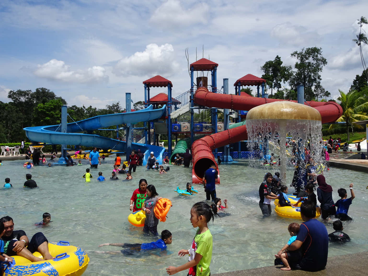 Melaka Wonderland Theme Park
