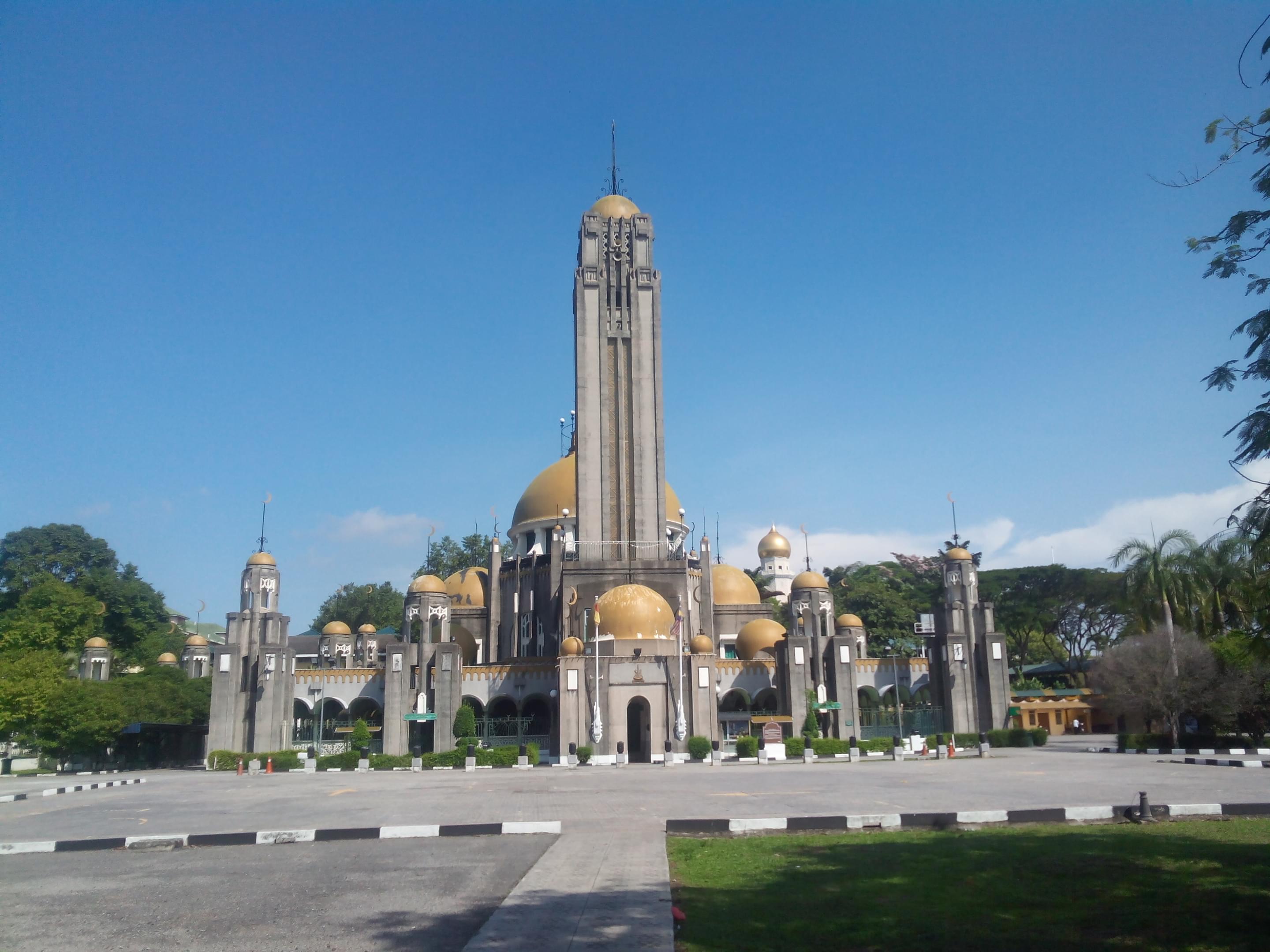 Sultan Sulaiman Royal Mosque Overview