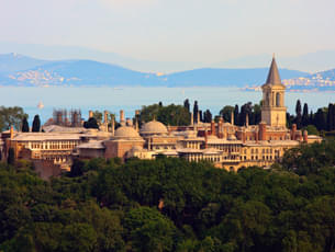 Explore Topkapi Palace, one of the most significant landmark from Ottoman Empire