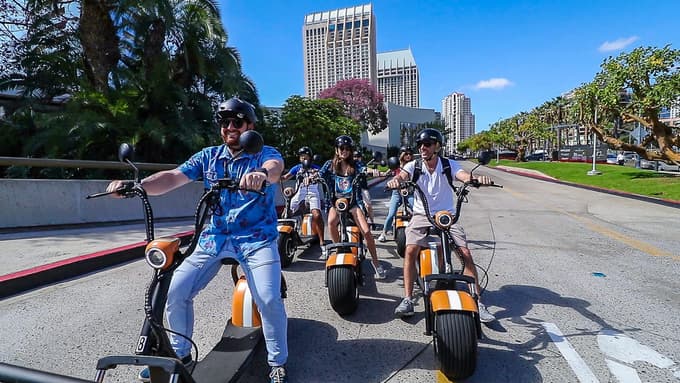 Click pictures with the comfortable and easy-to-ride scooter