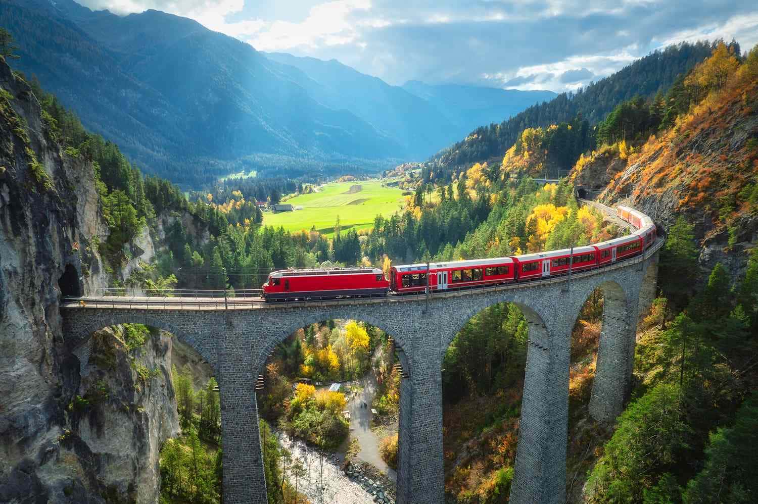 Glimpse Of Switzerland | 4 Days Swiss Pass with 1 FREE Day