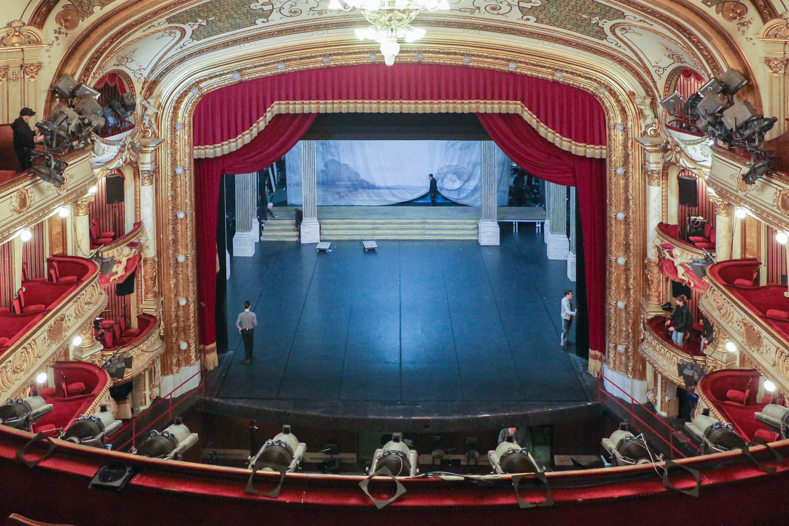 Visit National Theatre