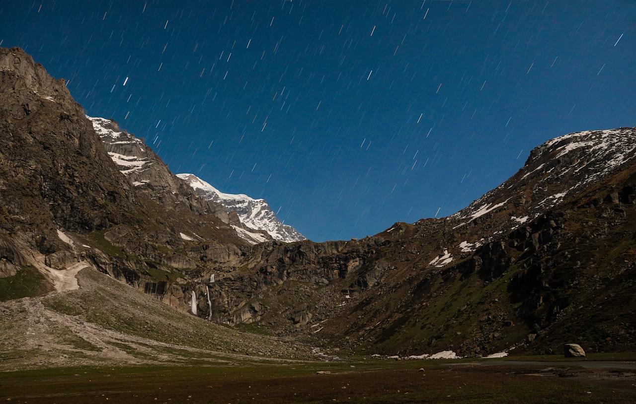 deo tibba base camp trek
