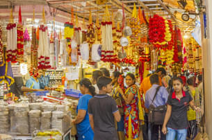 Explore bustling markets of Mumbai City