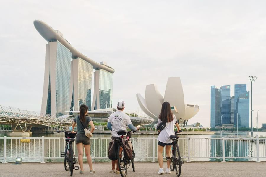 Try a Historical Singapore Bicycle Tour