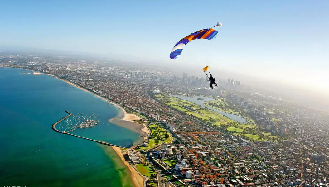 Skydiving In Melbourne Image