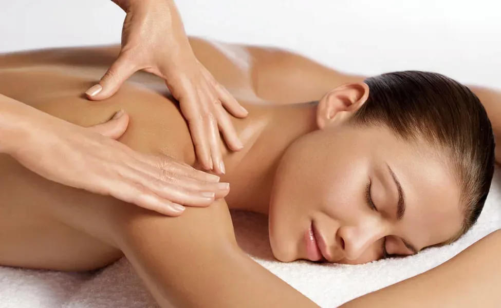 VIP Luxury Refreshing Massage, Szechenyi Bath