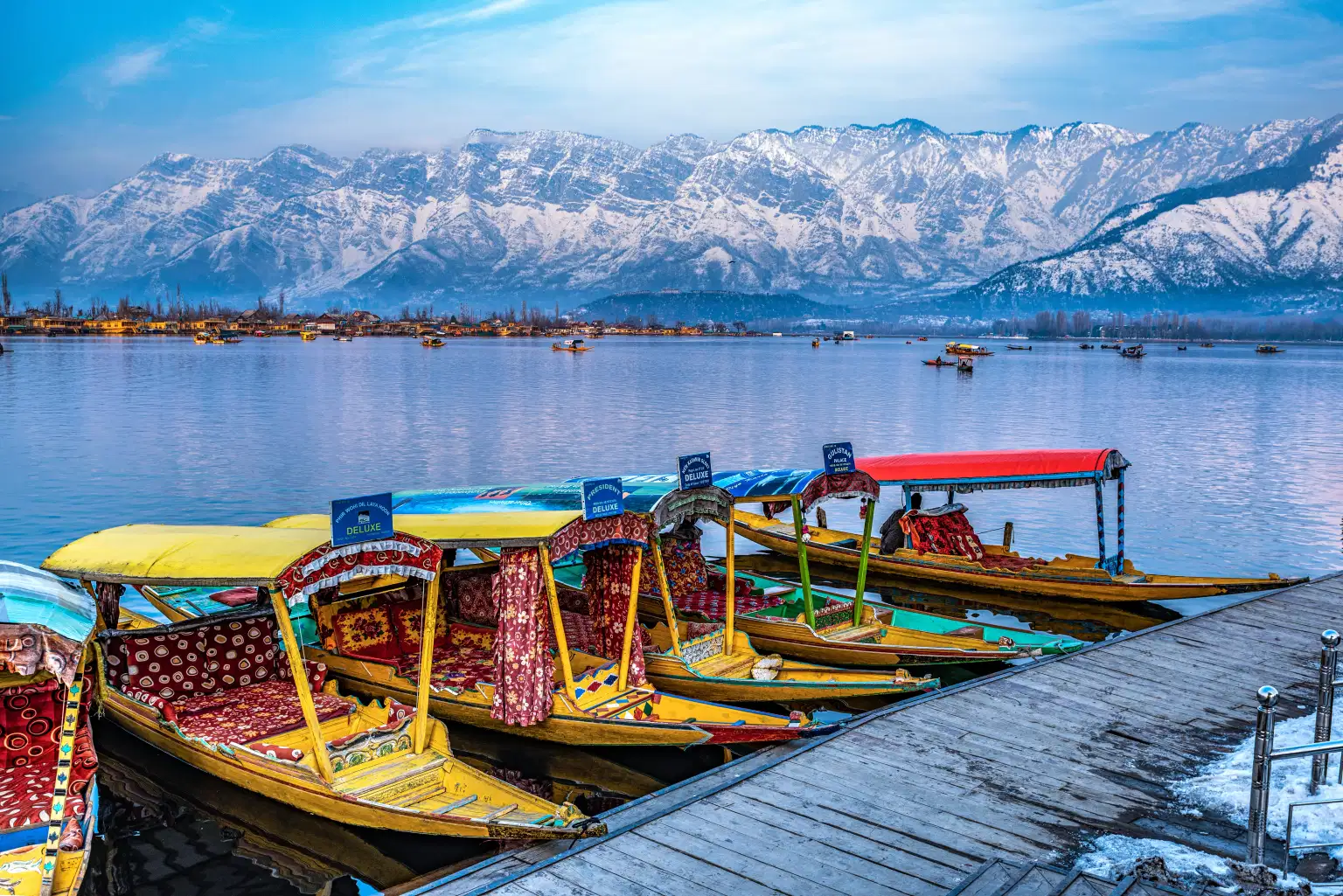 Shikara Boat Ride at Nigeen Lake, Srinagar