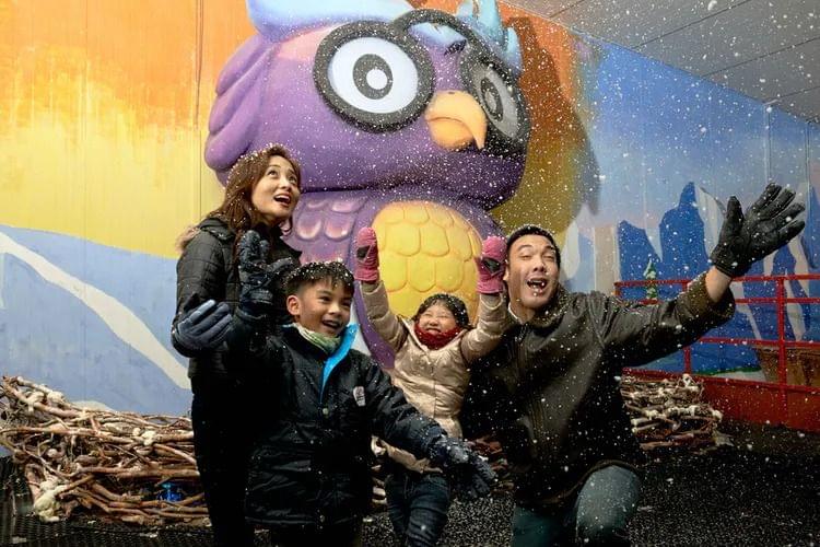 Snow city singapore 2.jpg