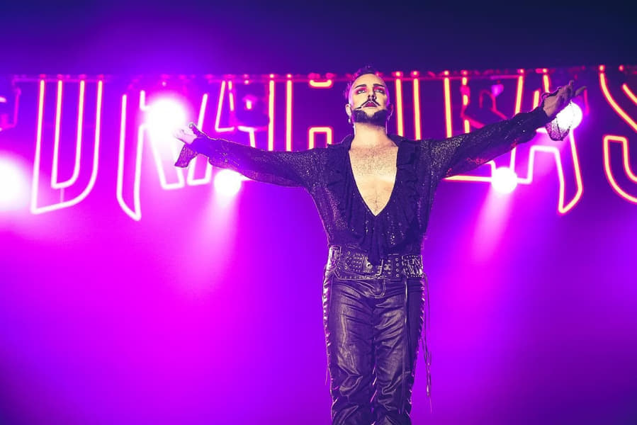 Dracula Cabaret Show Tickets, Gold Coast Image