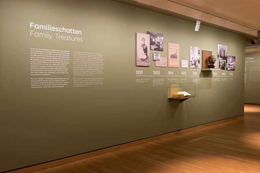 Van Gogh Museum Tickets and Canal Cruise Image