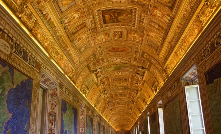  Inside Vatican Museums