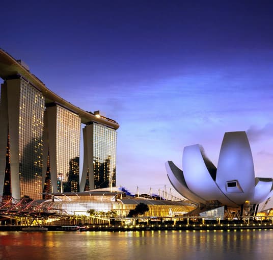 Visit iconic attractions in Singapore, popularly called the Lion City
