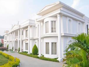 Confident Cascade Resort