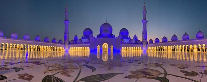 Sheikh Zayed Grand Mosque Tips