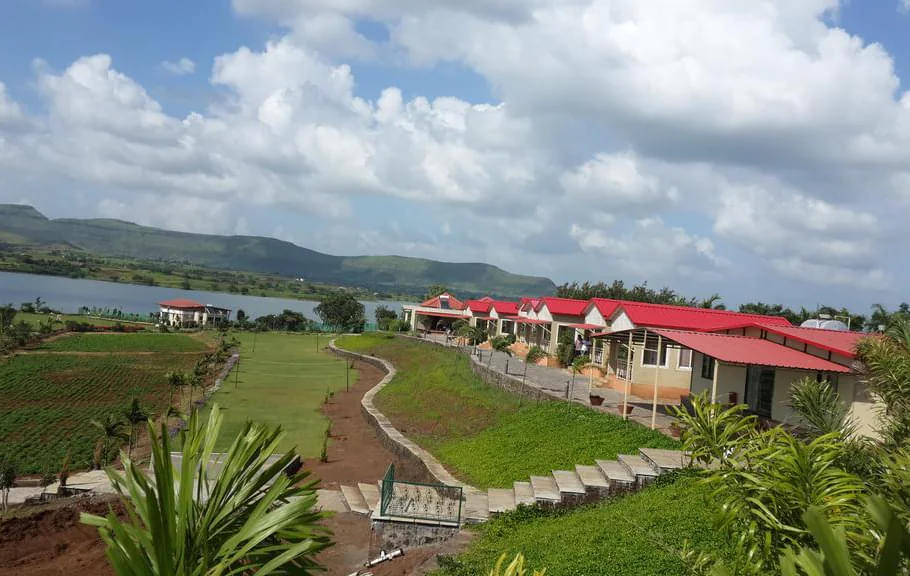 Savana Lake Resort, Nashik | Luxury Staycation Deal Image