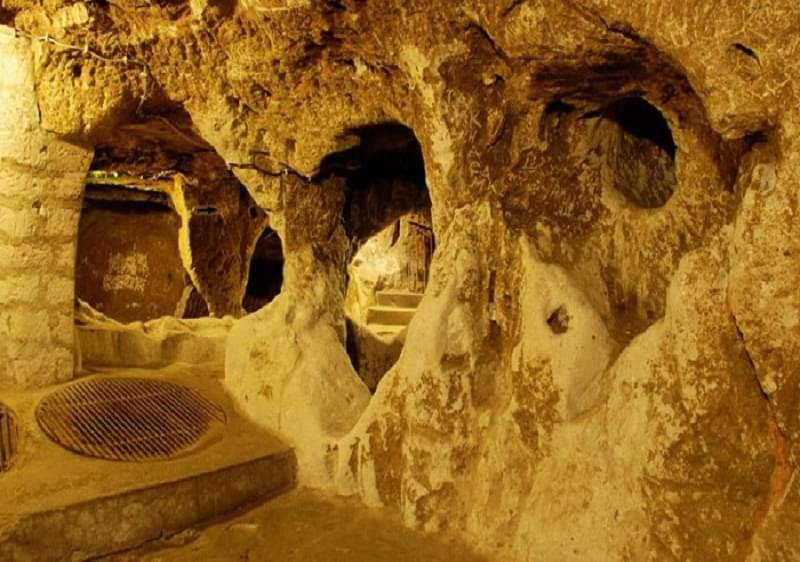 Ozkonak Underground City