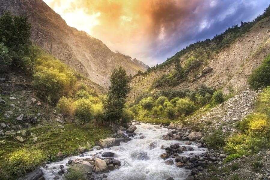 Srinagar Leh Manali | FREE Customization Image
