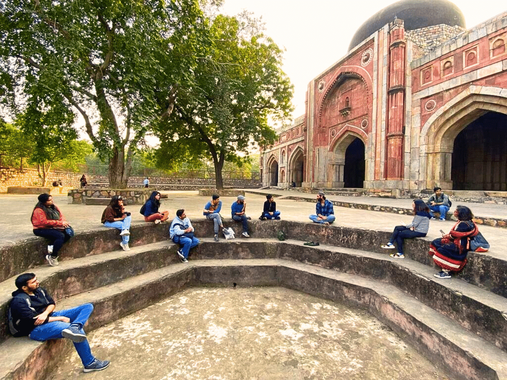 Mehrauli Archaeological Park Walking Tour, New Delhi